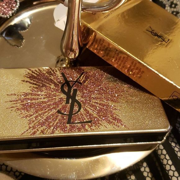 🌼Yves Saint Laurent DISCONTINUED Dazzling Lights Edition Palette NWT - Picture 7 of 7